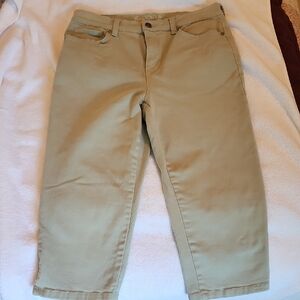 Gloria Vanderbilt Women's Cropped Jeans